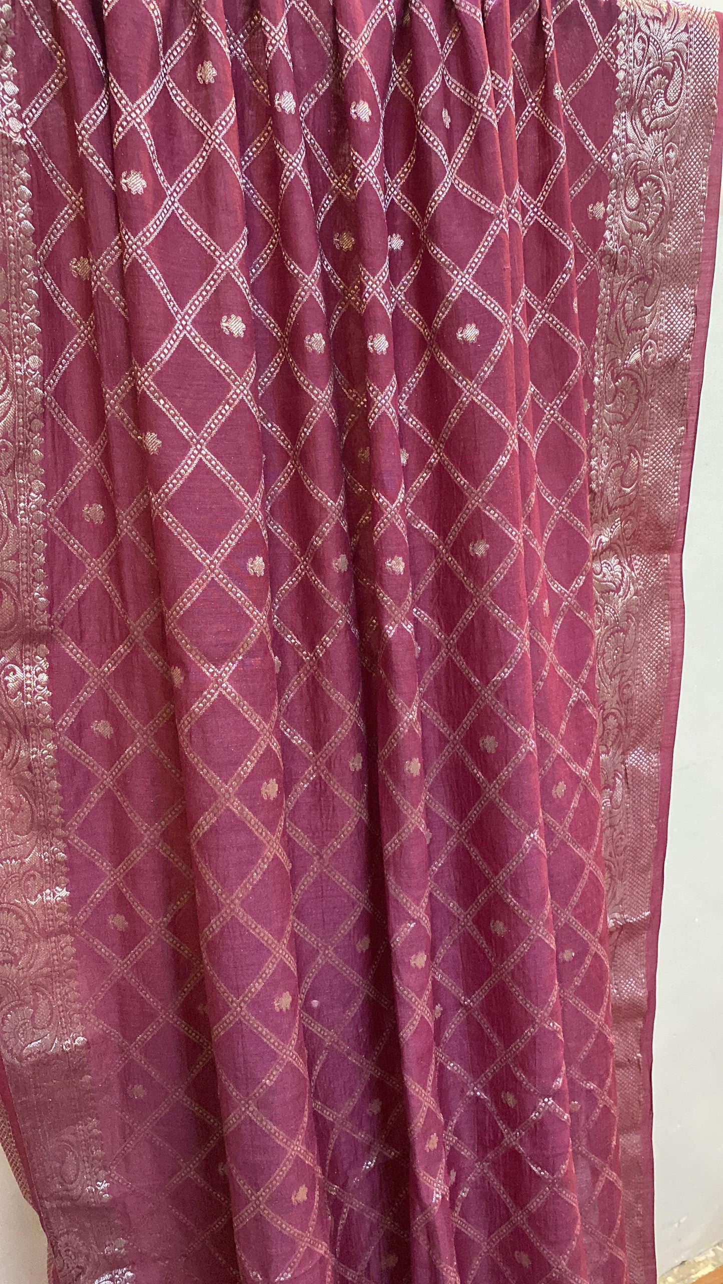 Opulent Grace: Pink Pure Moonga Silk Handloom Banarasi Saree by Shades Of Benares - banarasi - banarasi saree shop