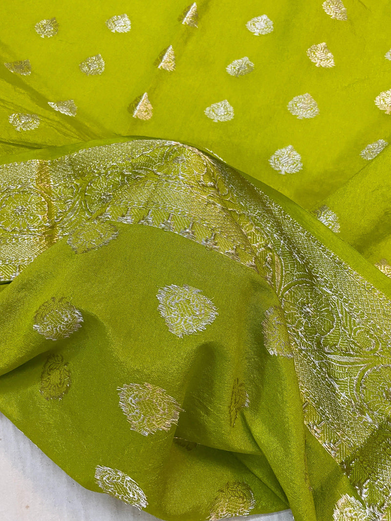 Radiant Bright Green Handloom Georgette Banarasi Sari: Elevate Your Party Look - Shades Of Benares