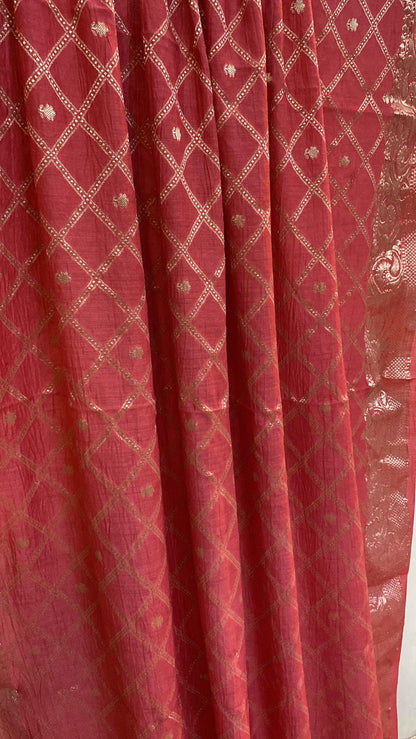 Radiant Elegance: Pink Moonga Pure Silk Handloom Banarasi Saree by Shades Of Benares - banarasi - banarasi saree shop