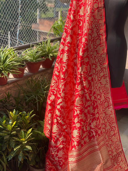 Red Handloom Shikargah Dupatta by Shades Of Benares - banarasi - banarasi saree shop