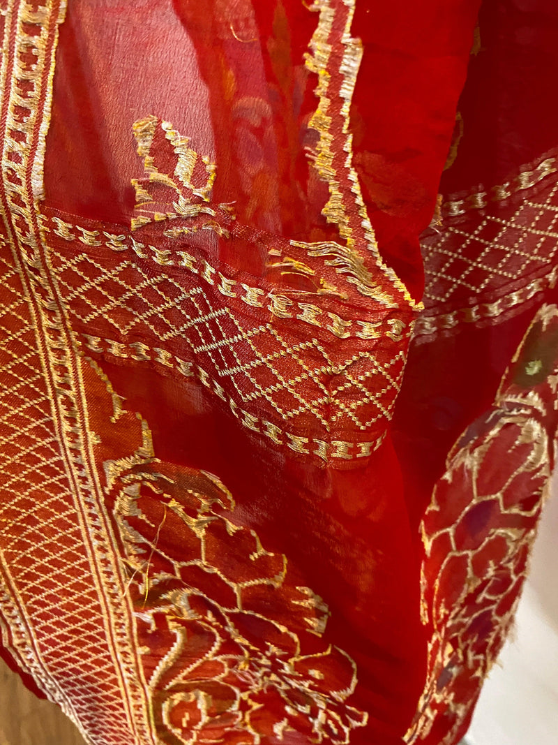 Red Pure Khaddi Georgette Hand Brush Dye Dupatta - Shades Of Benares