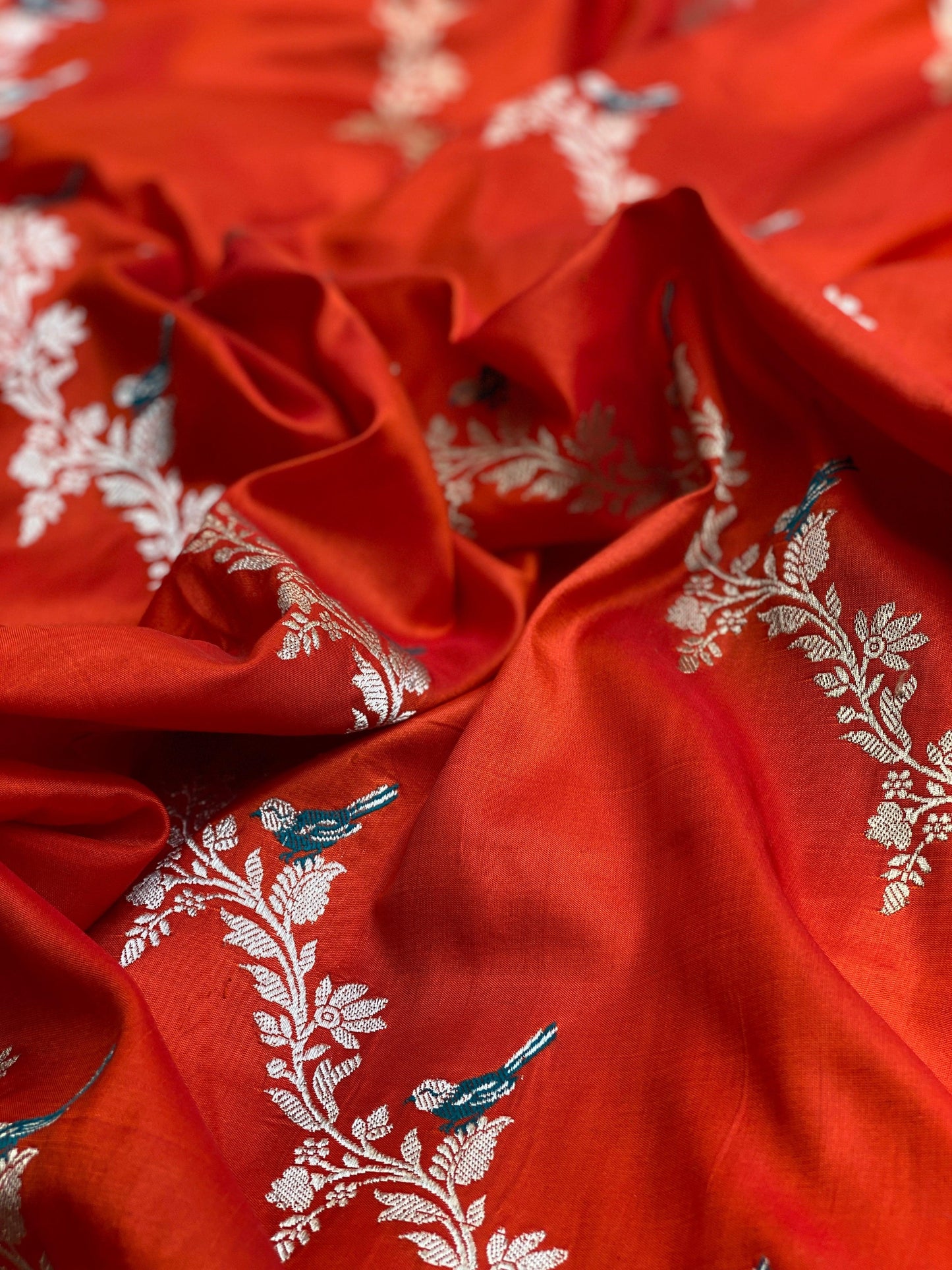 Regal Red Kadhwa Sona Rupa Saree ! Exquisite Shikargaah Weave by Shades Of Benares - banarasi - banarasi saree shop