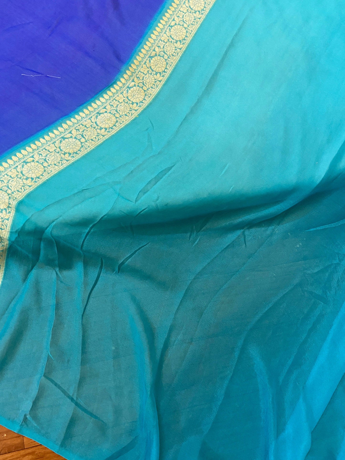 Vibrant Sophistication: Blue & Green Rangkaat Pure Khaddi Georgette Banarasi Saree by Shades Of Benares - banarasi - banarasi saree shop