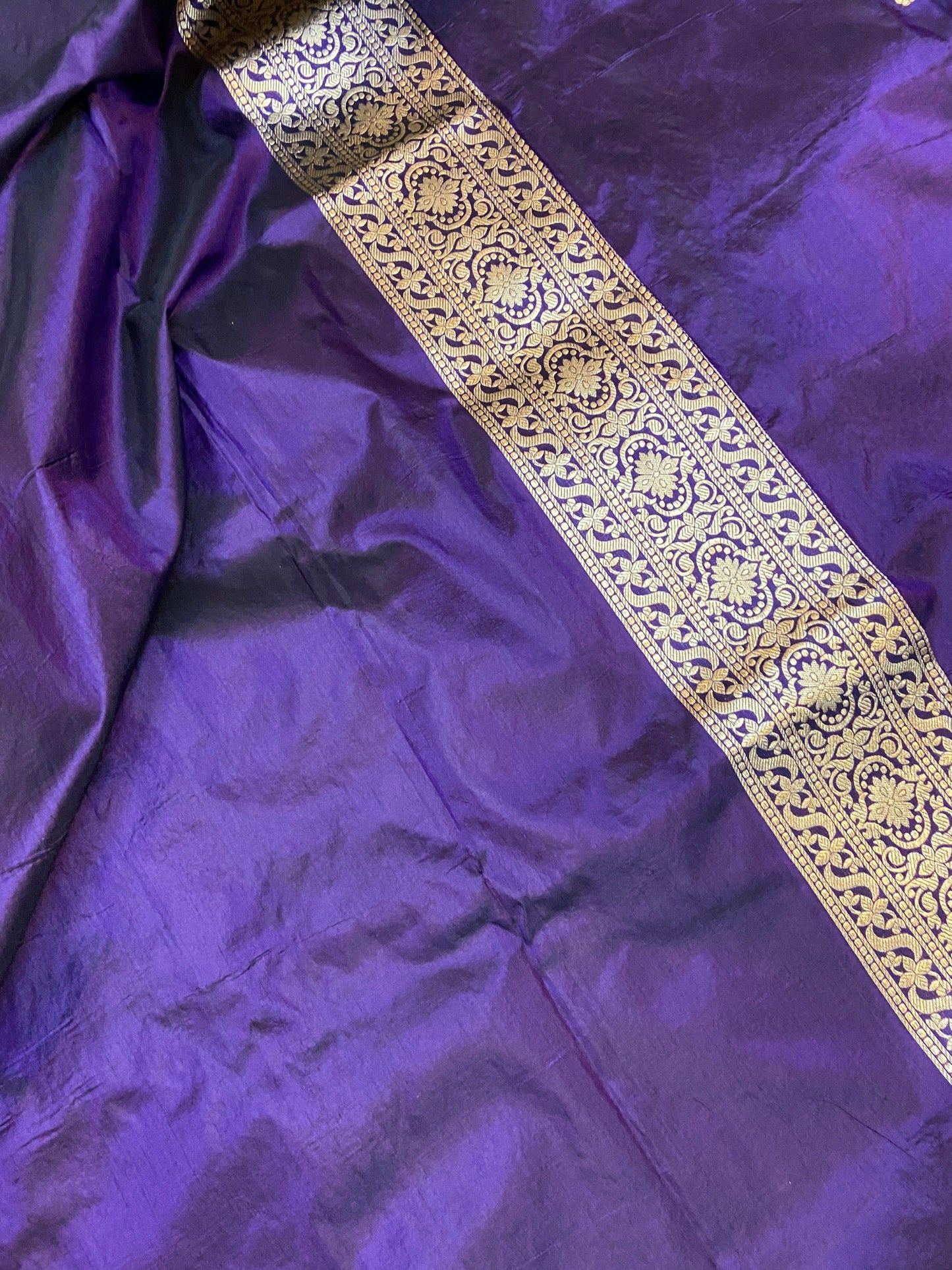 Purple Pure Banarasi Katan Silk Handloom Saree by Shades Of Benares - banarasi - banarasi saree shop