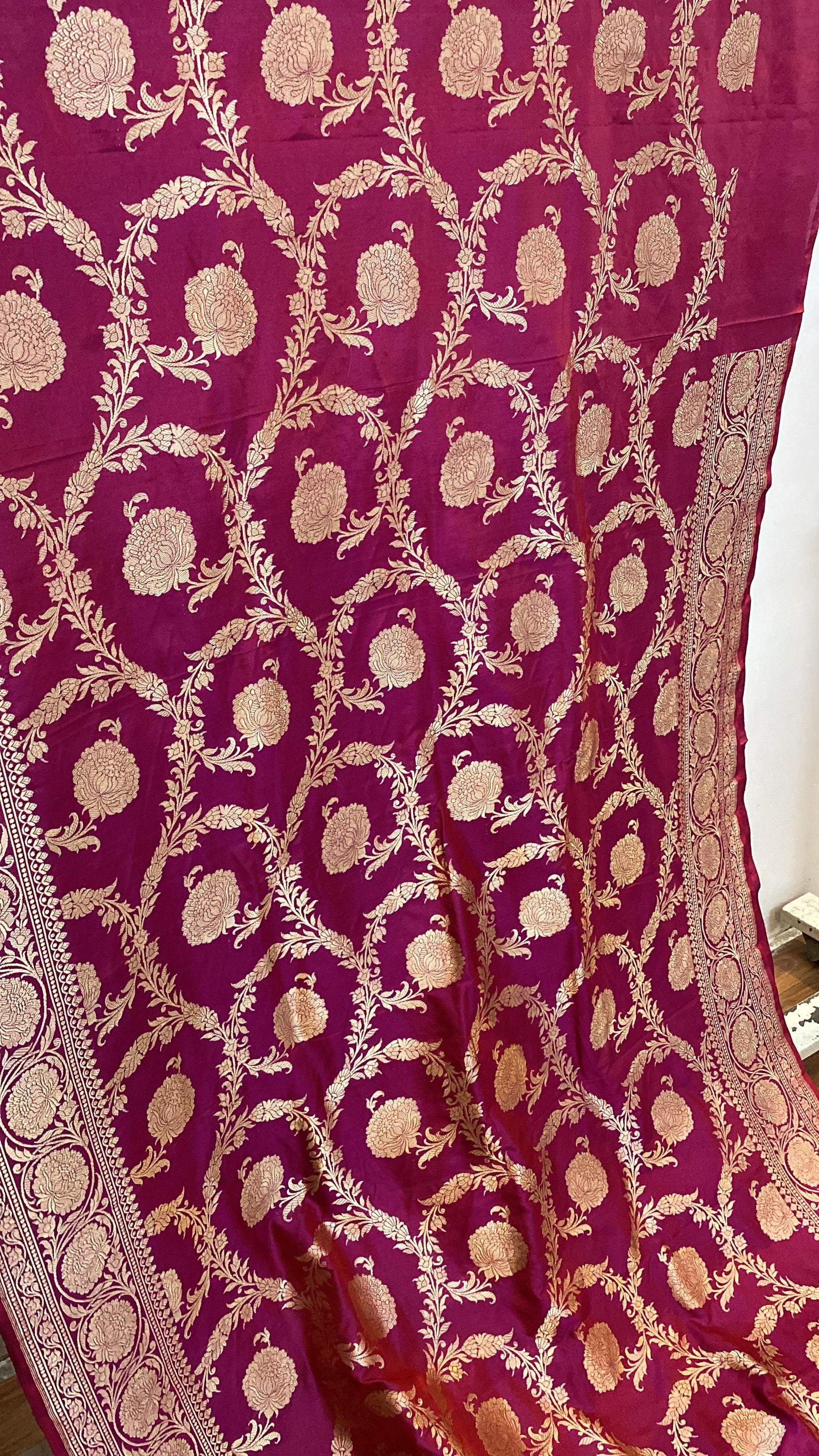 Magenta Pure Banarasi Katan Silk Handloom Saree by Shades Of Benares - banarasi - banarasi saree shop