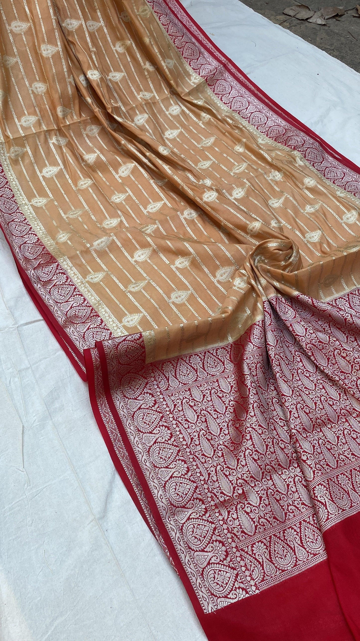 Creme Handloom Katan Soft Silk Banarasi Saree by Shades Of Benares - banarasi - banarasi saree shop