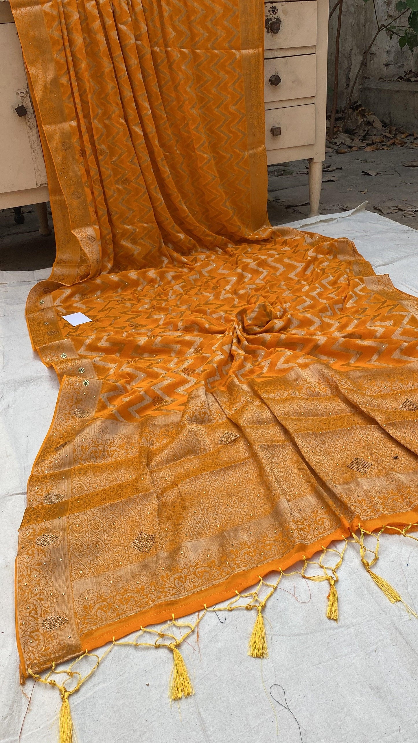 Yellow Handloom Pure Chiffon Banarasi Saree by Shades Of Benares - banarasi - banarasi saree shop