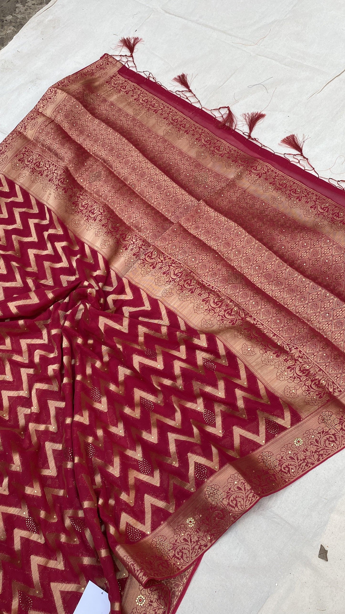 Rani Pink Handloom Pure Chiffon Banarasi Saree by Shades Of Benares - banarasi - banarasi saree shop