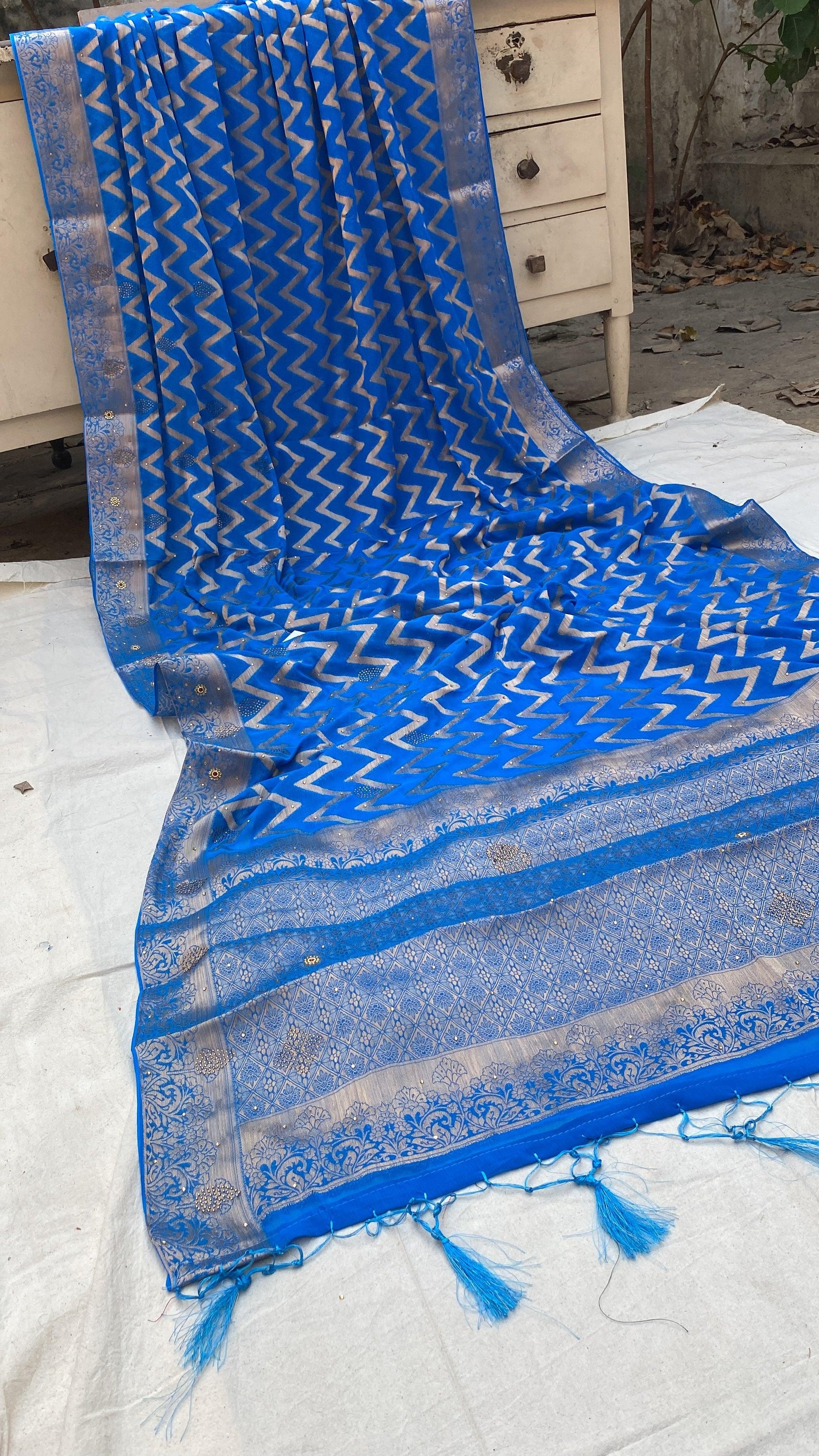 Blue Handloom Pure Chiffon Banarasi Saree by Shades Of Benares - banarasi - banarasi saree shop