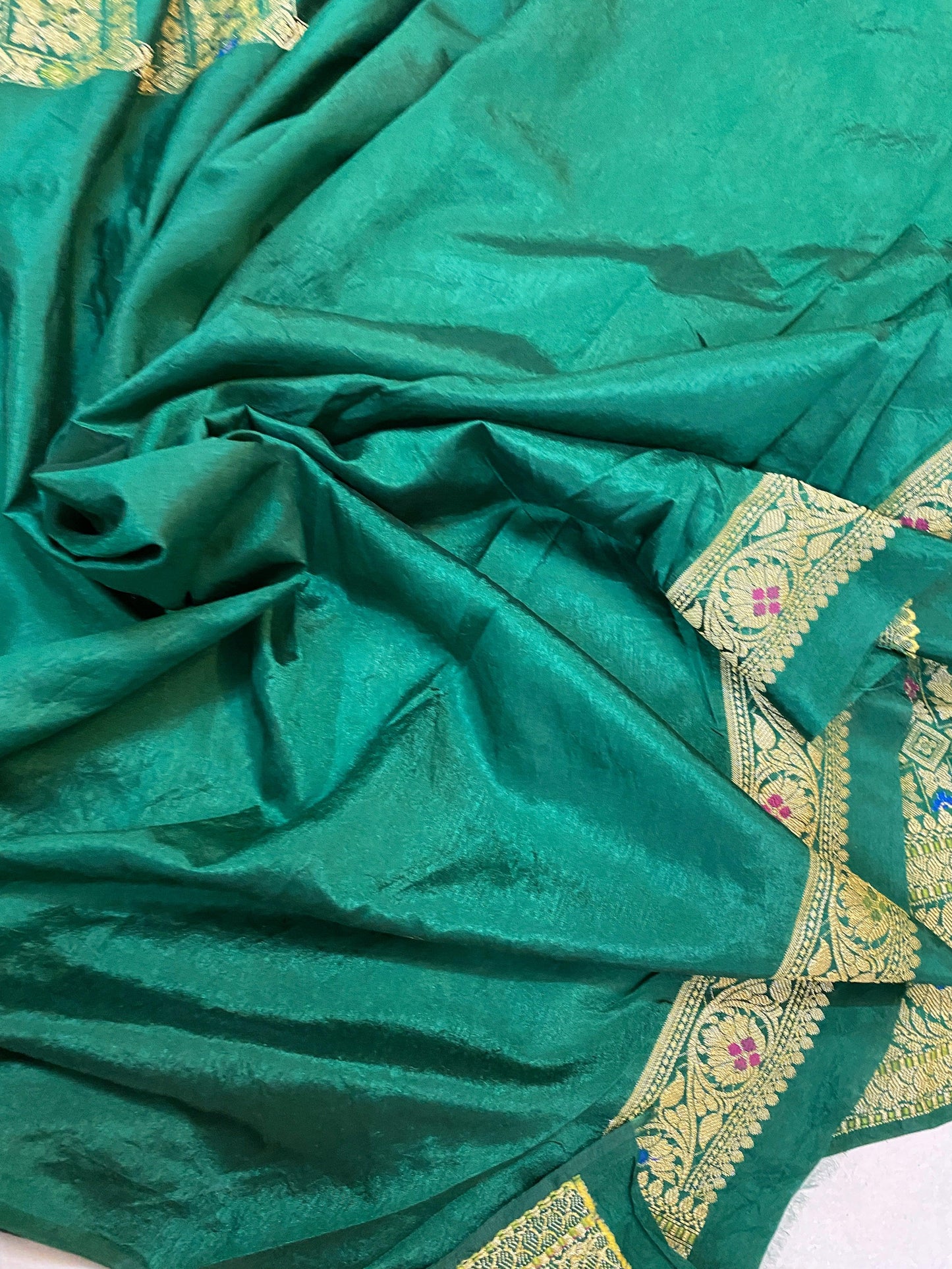 Green Banarasi Katan Soft Silk Handloom Saree by Shades Of Benares - banarasi - banarasi saree shop