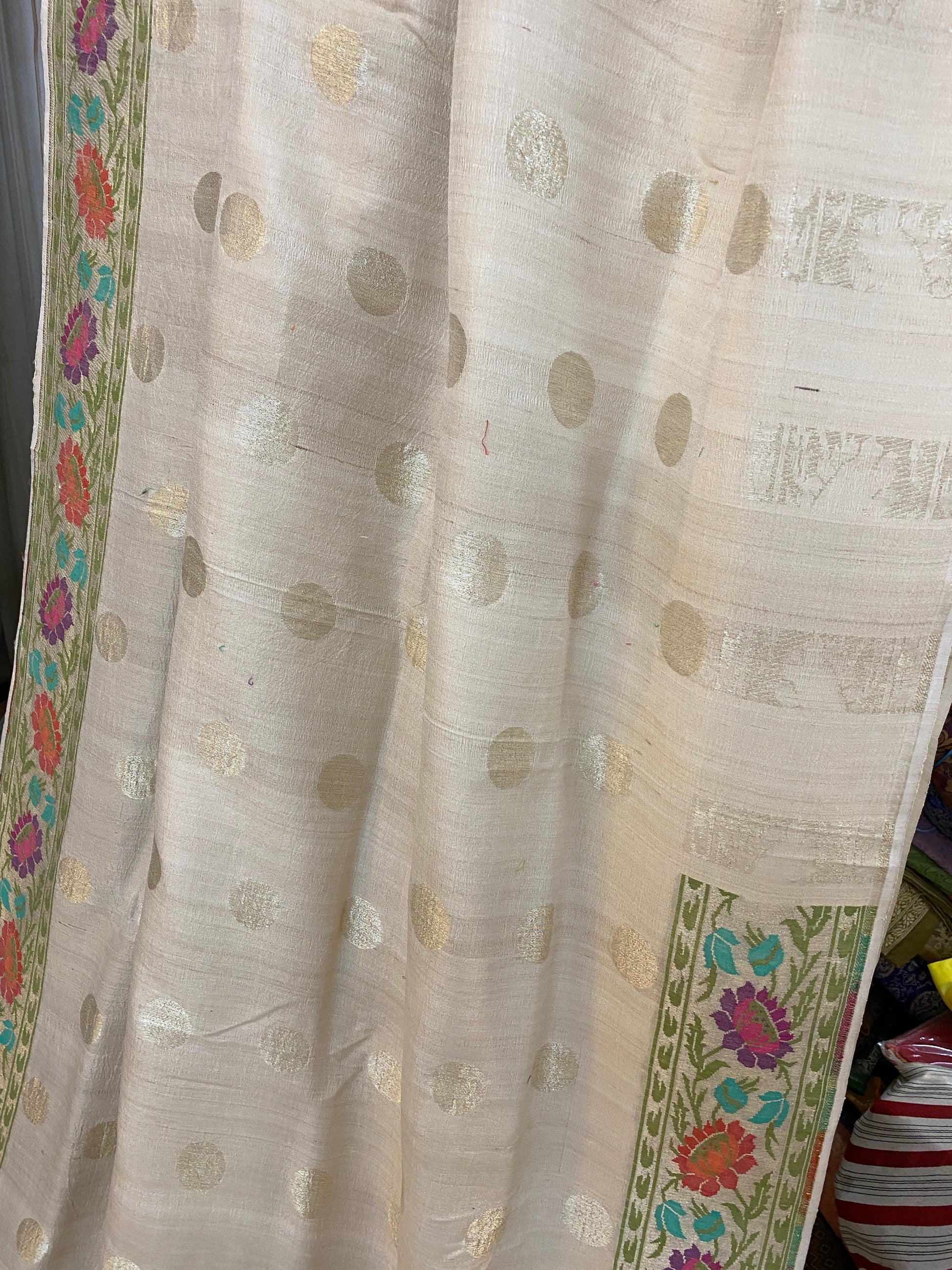 Off White Pure Banarasi Tussar Silk Handloom Khaddi Saree by Shades Of Benares - banarasi - banarasi saree shop