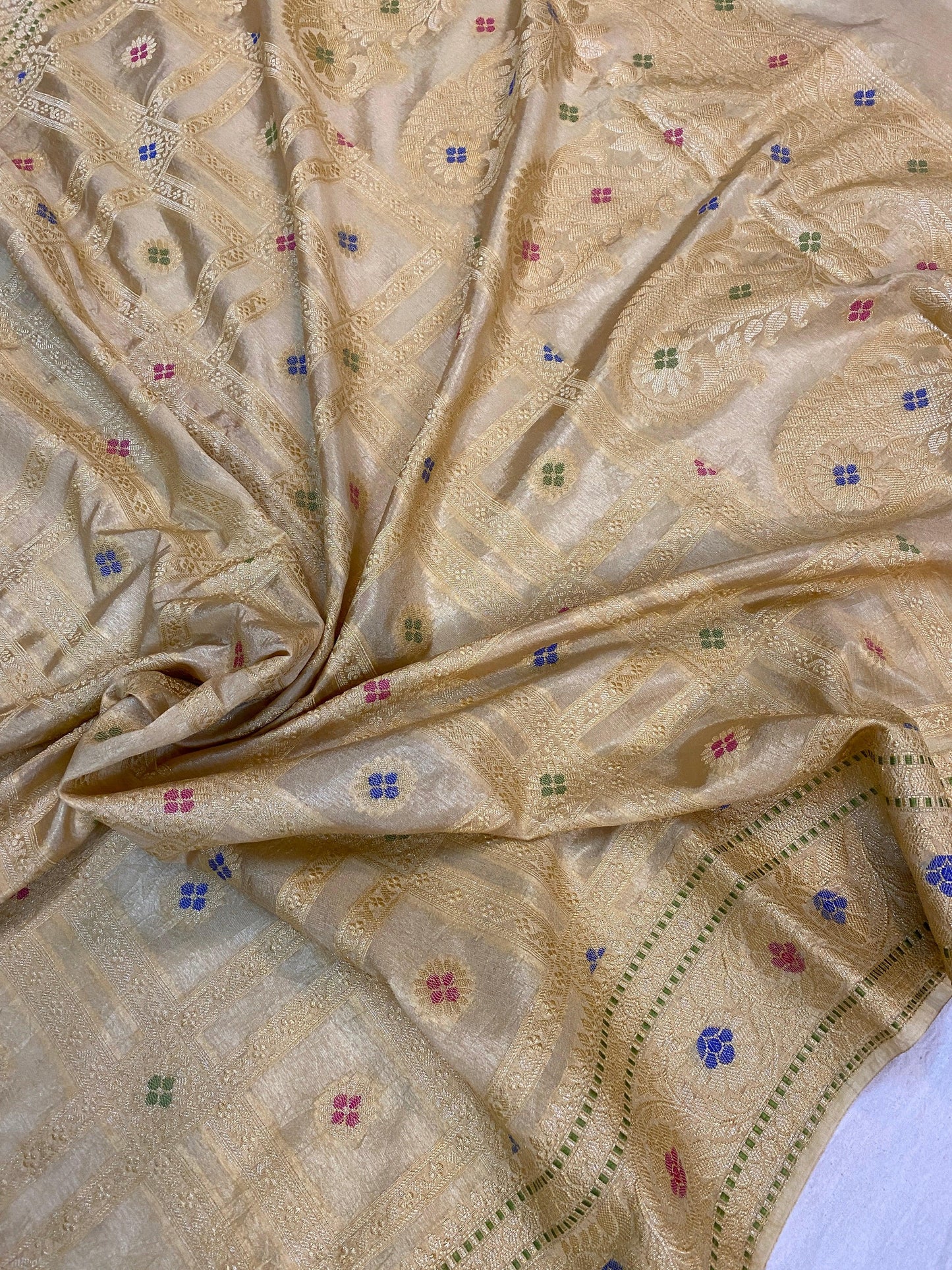 Creme Banarasi Katan Soft Silk Handloom Saree by Shades Of Benares - banarasi - banarasi saree shop