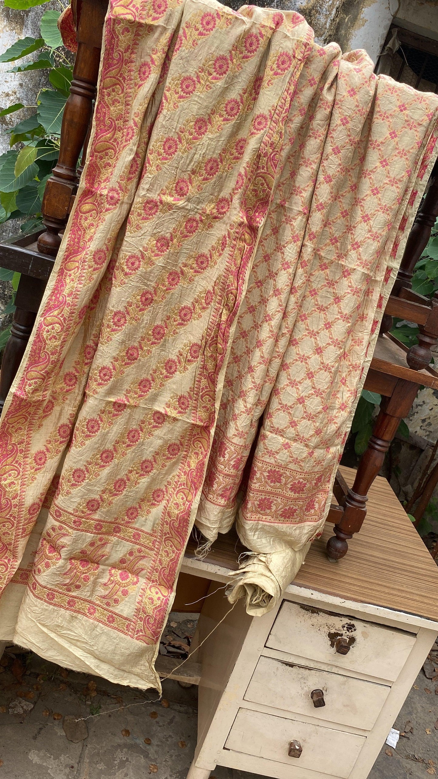 Creme Handloom Pure Chiffon Banarasi 3 pcs ladies suit by Shades Of Benares - banarasi - banarasi saree shop