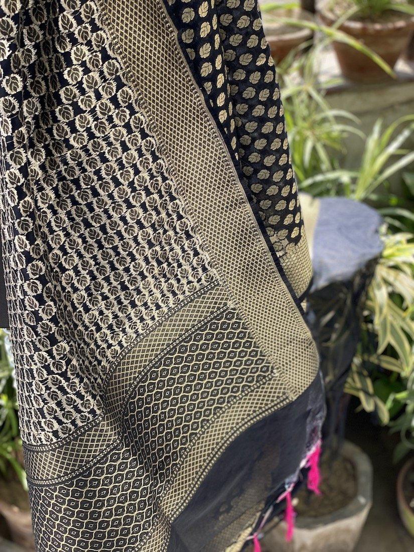 Exquisite Black Handloom Banarasi Silk Dupatta: Elevate Your Party & Traditional Attire by Shades Of Benares - banarasi - banarasi saree shop