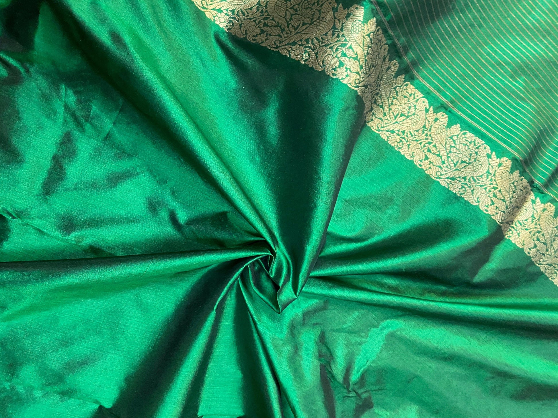 Green Pure Banarasi Katan Silk Handloom Saree- Kadhwa Figures by Shades Of Benares - banarasi - banarasi saree shop