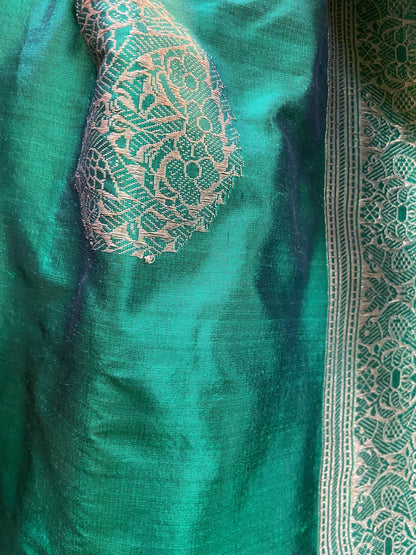 Green Pure Banarasi Katan Silk Handloom Saree- Kadhwa Figures by Shades Of Benares - banarasi - banarasi saree shop