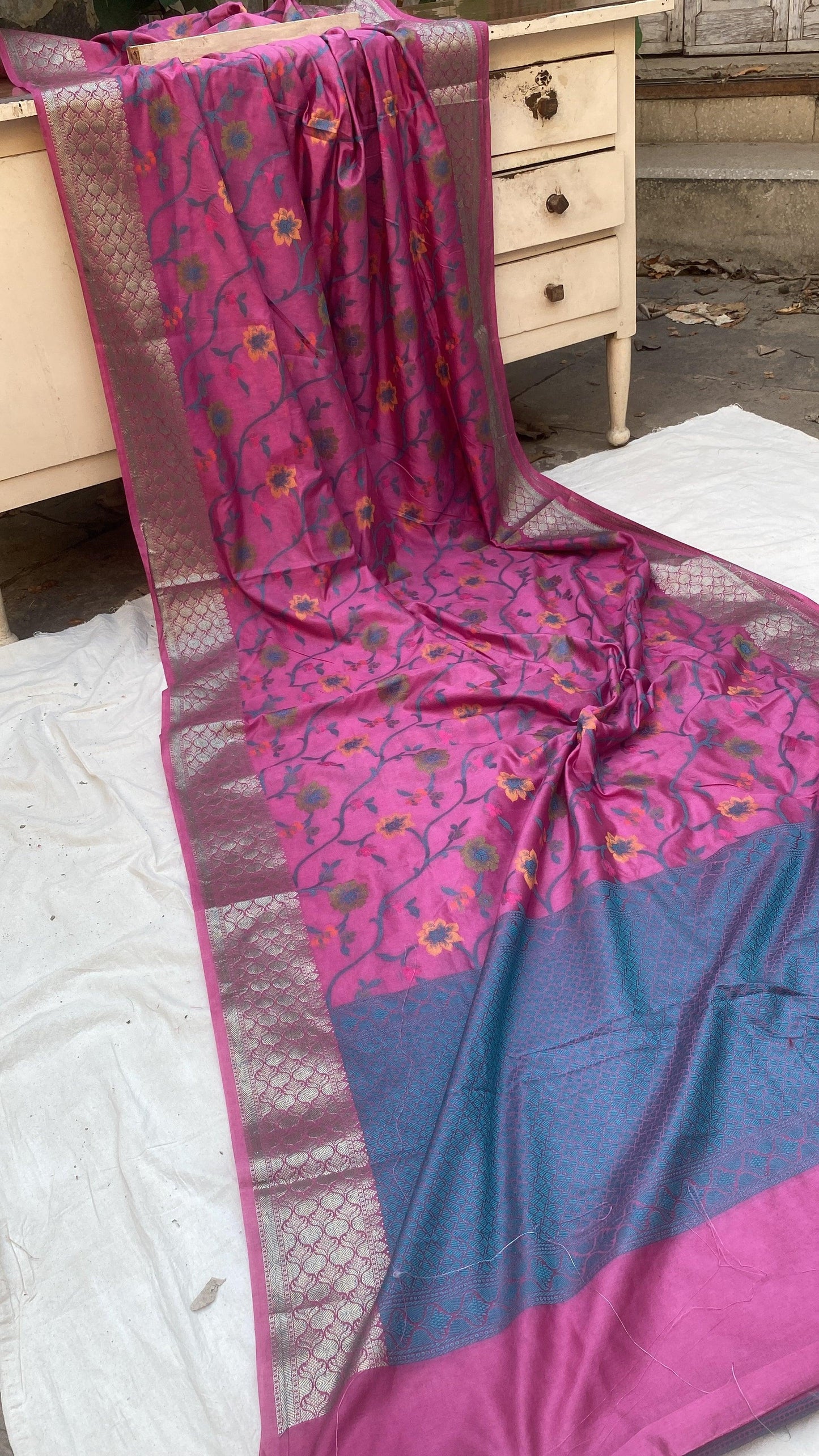 Handwoven Pink Banarasi Silk Sari by Shades Of Benares - banarasi - banarasi saree shop