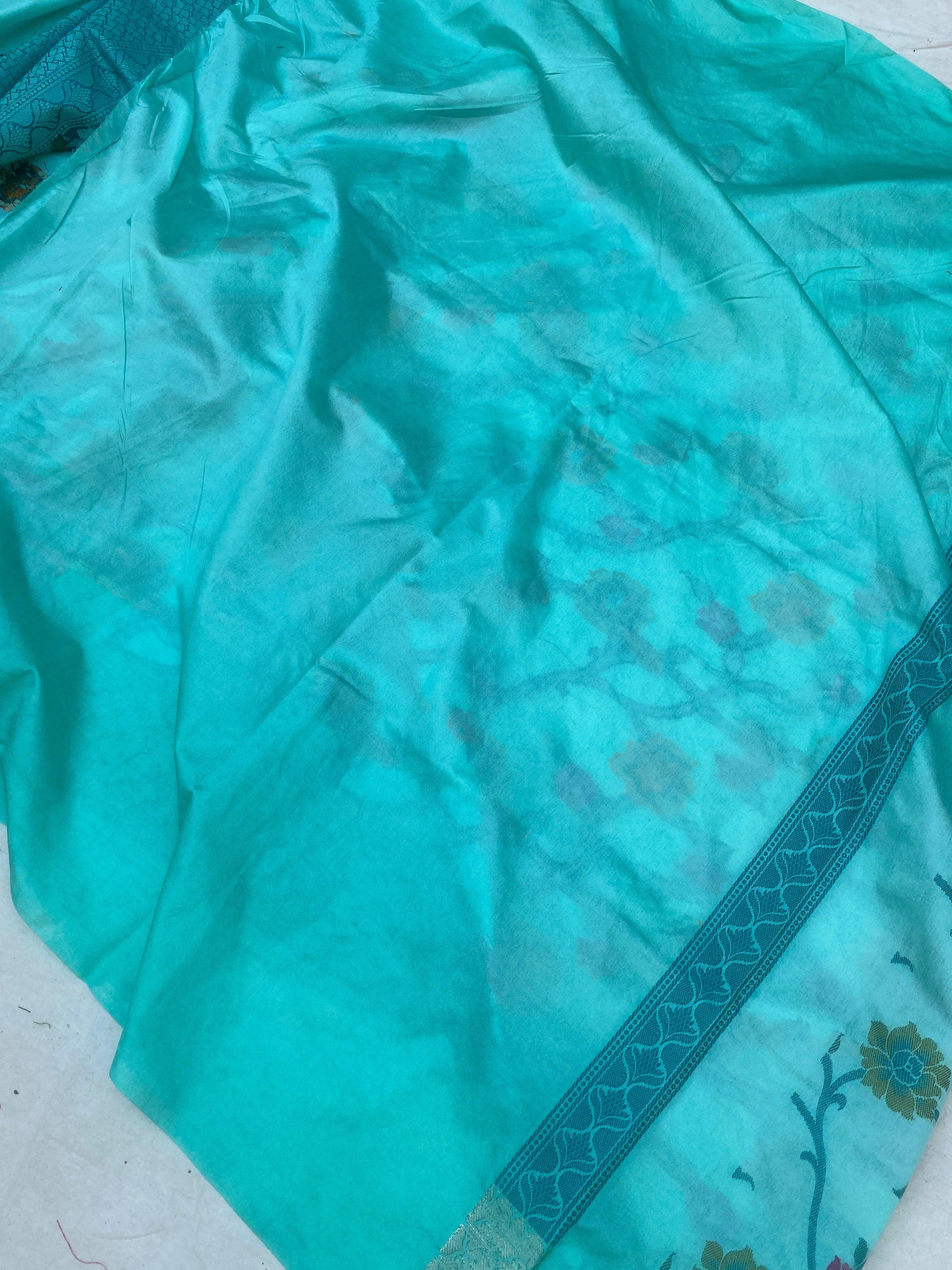 Handwoven Sea Green Banarasi Silk Sari by Shades Of Benares - banarasi - banarasi saree shop