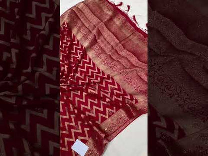 Red Handloom Pure Chiffon Banarasi Saree