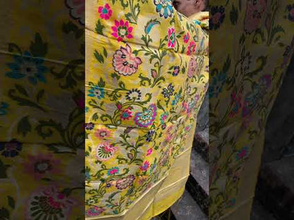 Stand out at cultural events and festive parties with our yellow Minakari handloom Banarasi silk dupatta, showcasing traditional craftsmanship.