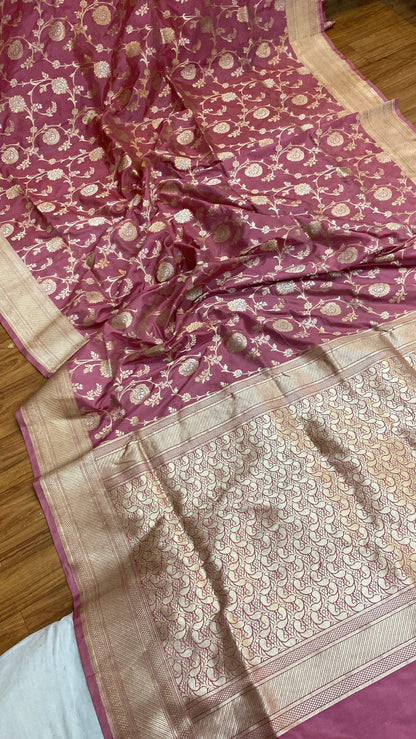 Onion Pink Pure Banarasi Katan Silk Handloom Saree by Shades Of Benares - banarasi - banarasi saree shop