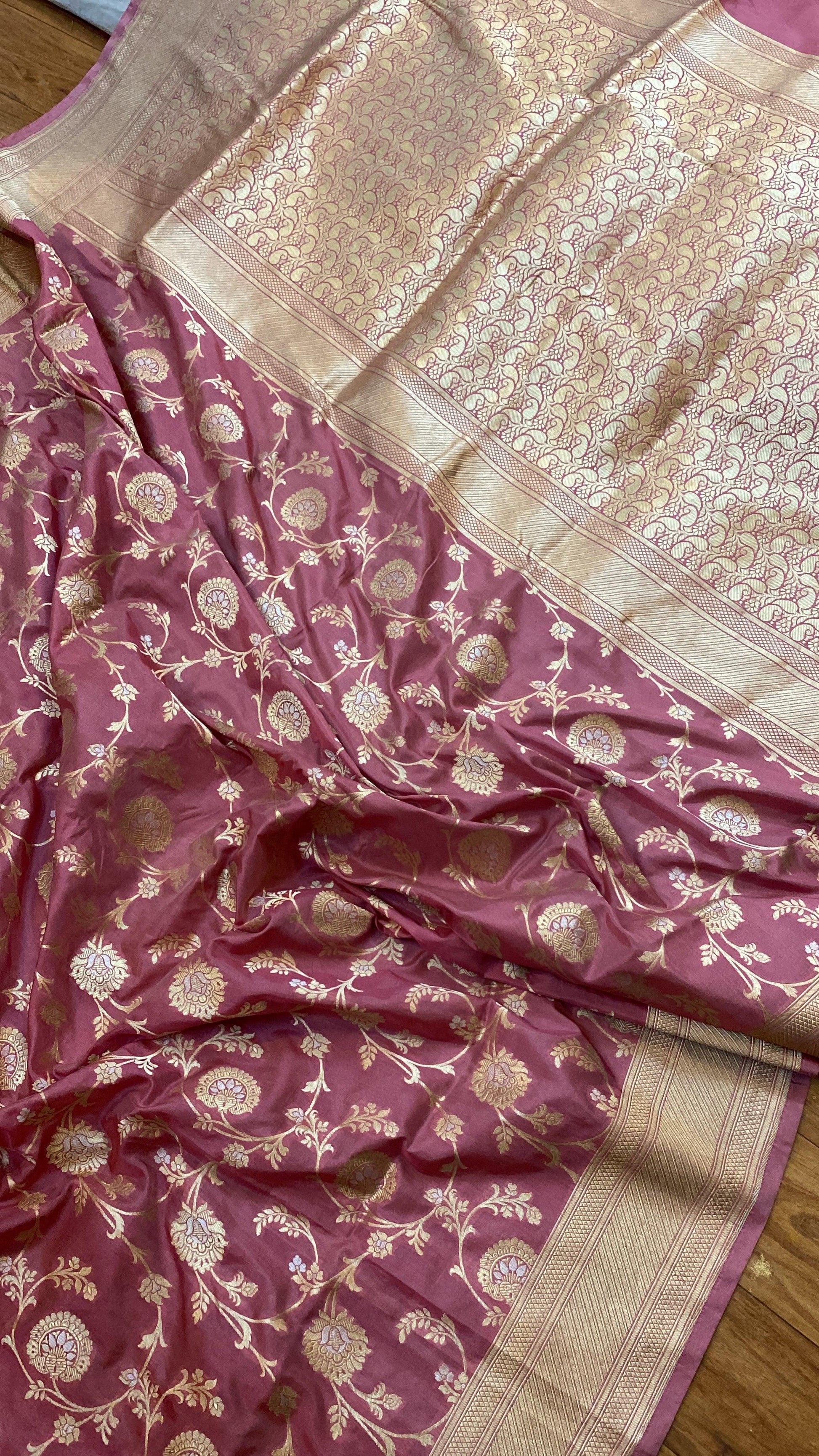 Onion Pink Pure Banarasi Katan Silk Handloom Saree by Shades Of Benares - banarasi - banarasi saree shop