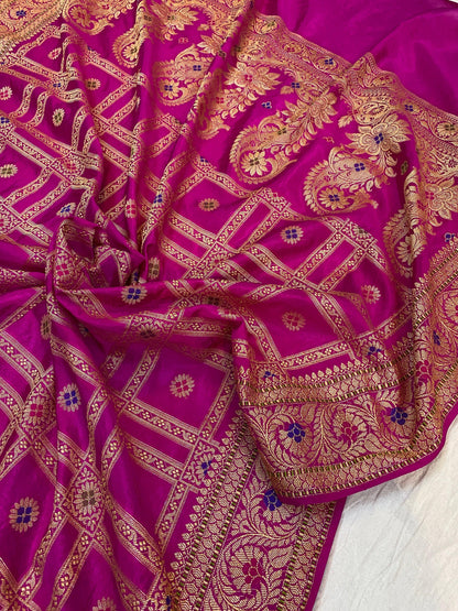 Pink Banarasi Katan Soft Silk Handloom Saree by Shades Of Benares - banarasi - banarasi saree shop