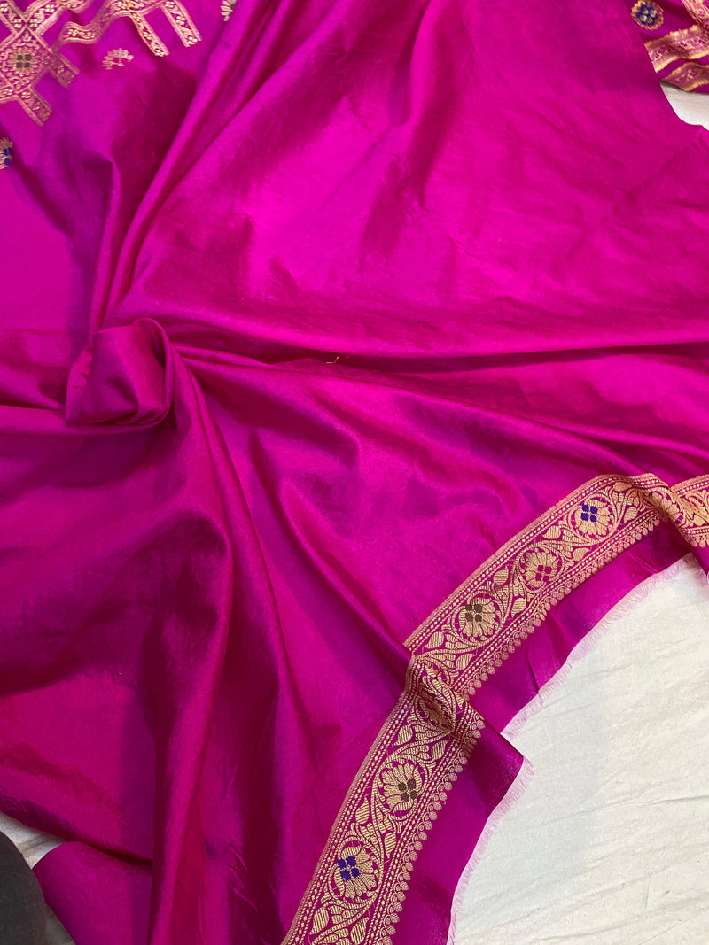 Pink Banarasi Katan Soft Silk Handloom Saree by Shades Of Benares - banarasi - banarasi saree shop