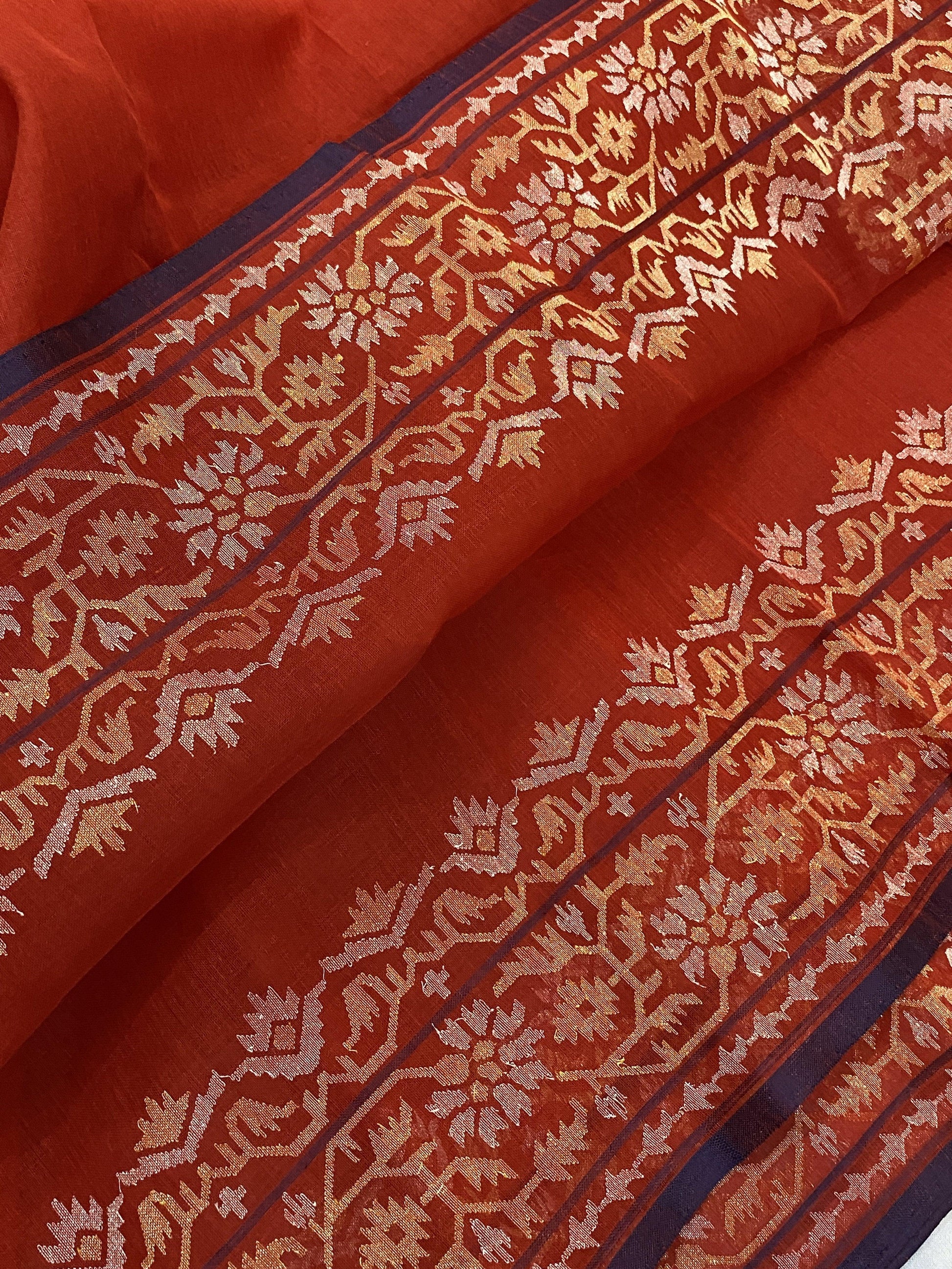 Pure Banarasi Cotton Handloom Saree With Blouse Piece_iL11 by Shades Of Benares - banarasi - banarasi saree shop