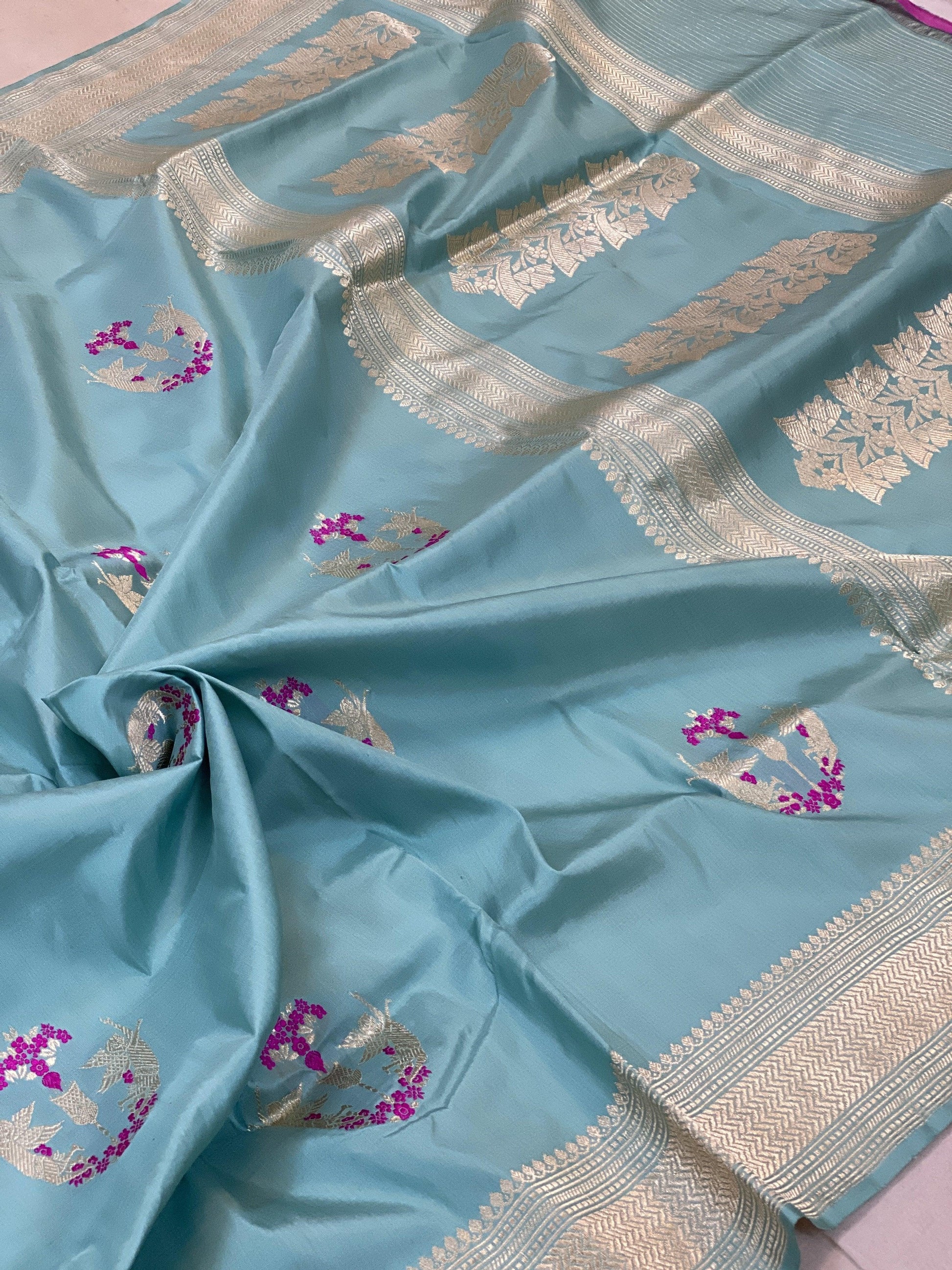 Pure Banarasi Katan Silk Handloom Saree With Blouse Piece (APKL) by Shades Of Benares - banarasi - banarasi saree shop