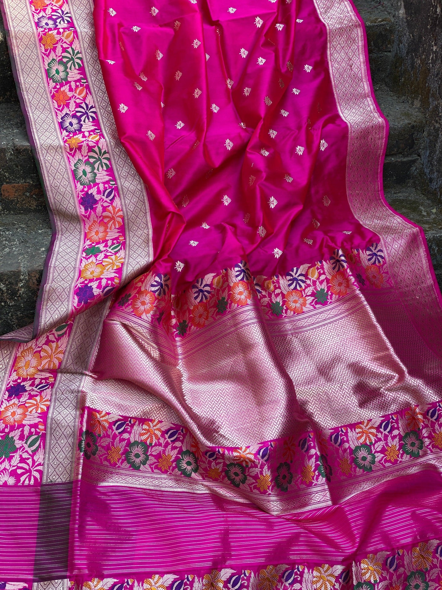 Pure Banarasi Katan Silk Handloom SareeMSK01w by Shades Of Benares - banarasi - banarasi saree shop