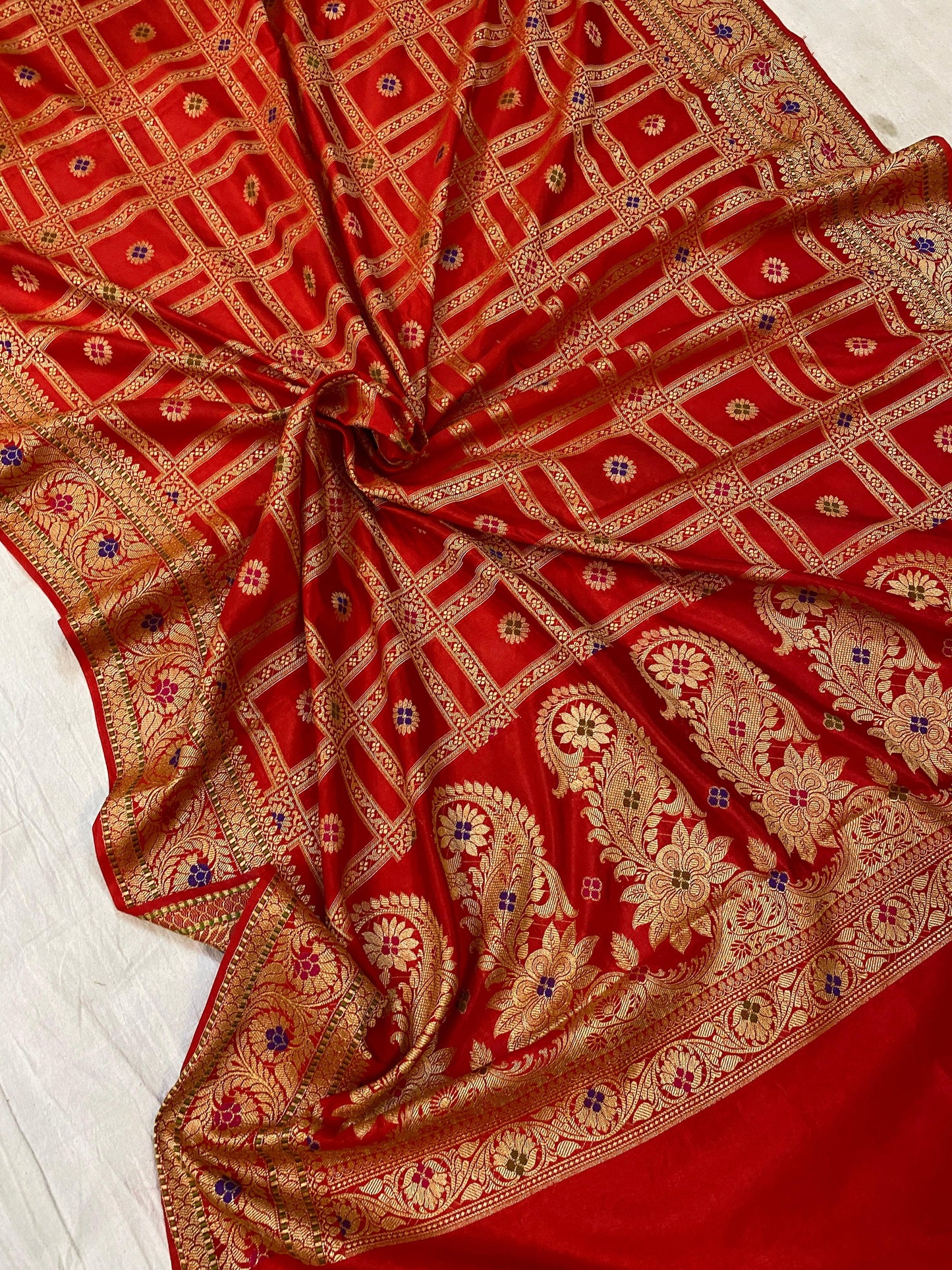 Red Banarasi Katan Soft Silk Handloom Saree by Shades Of Benares - banarasi - banarasi saree shop