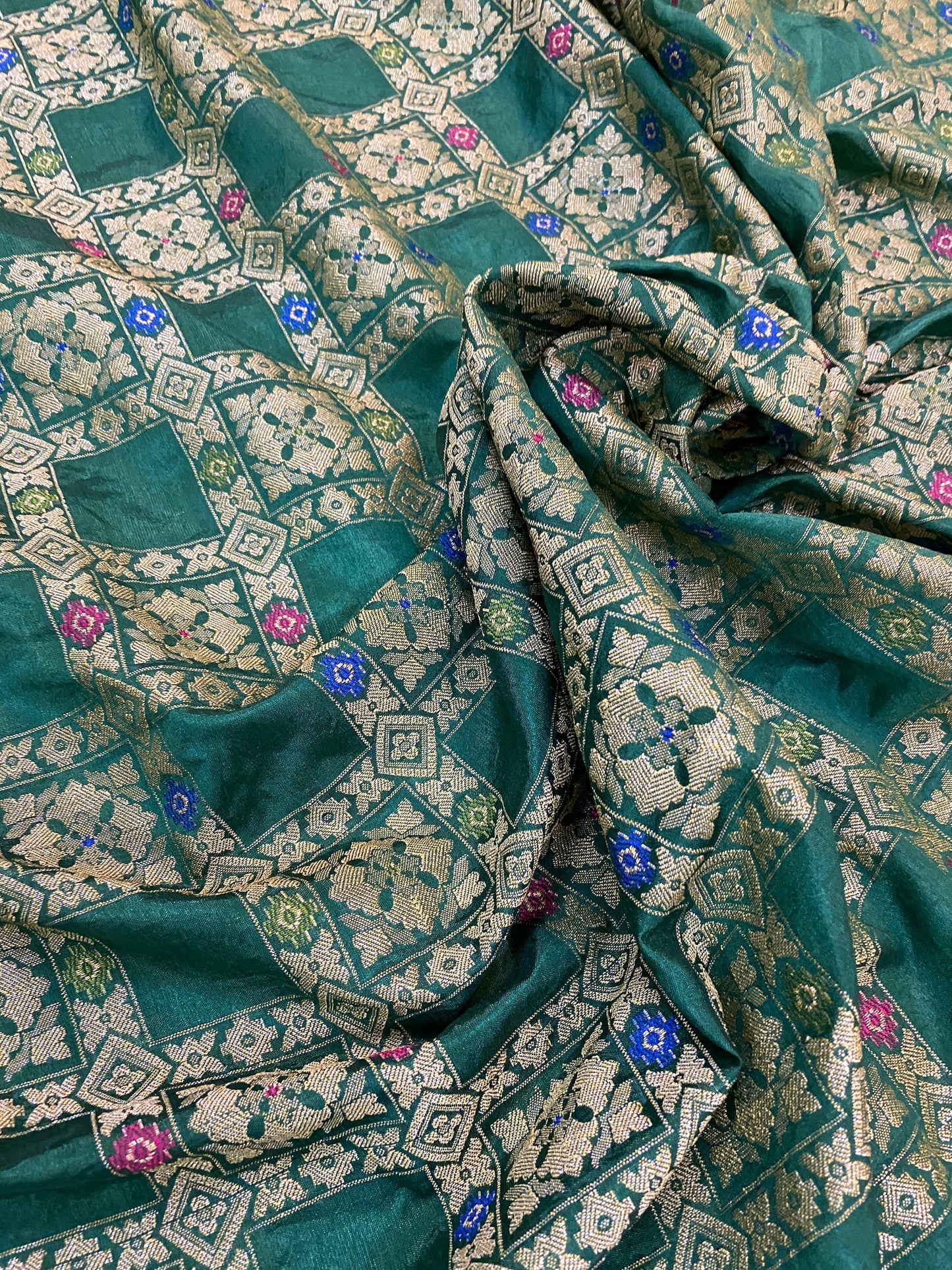 Sea Green Banarasi Katan Soft Silk Handloom Saree by Shades Of Benares - banarasi - banarasi saree shop