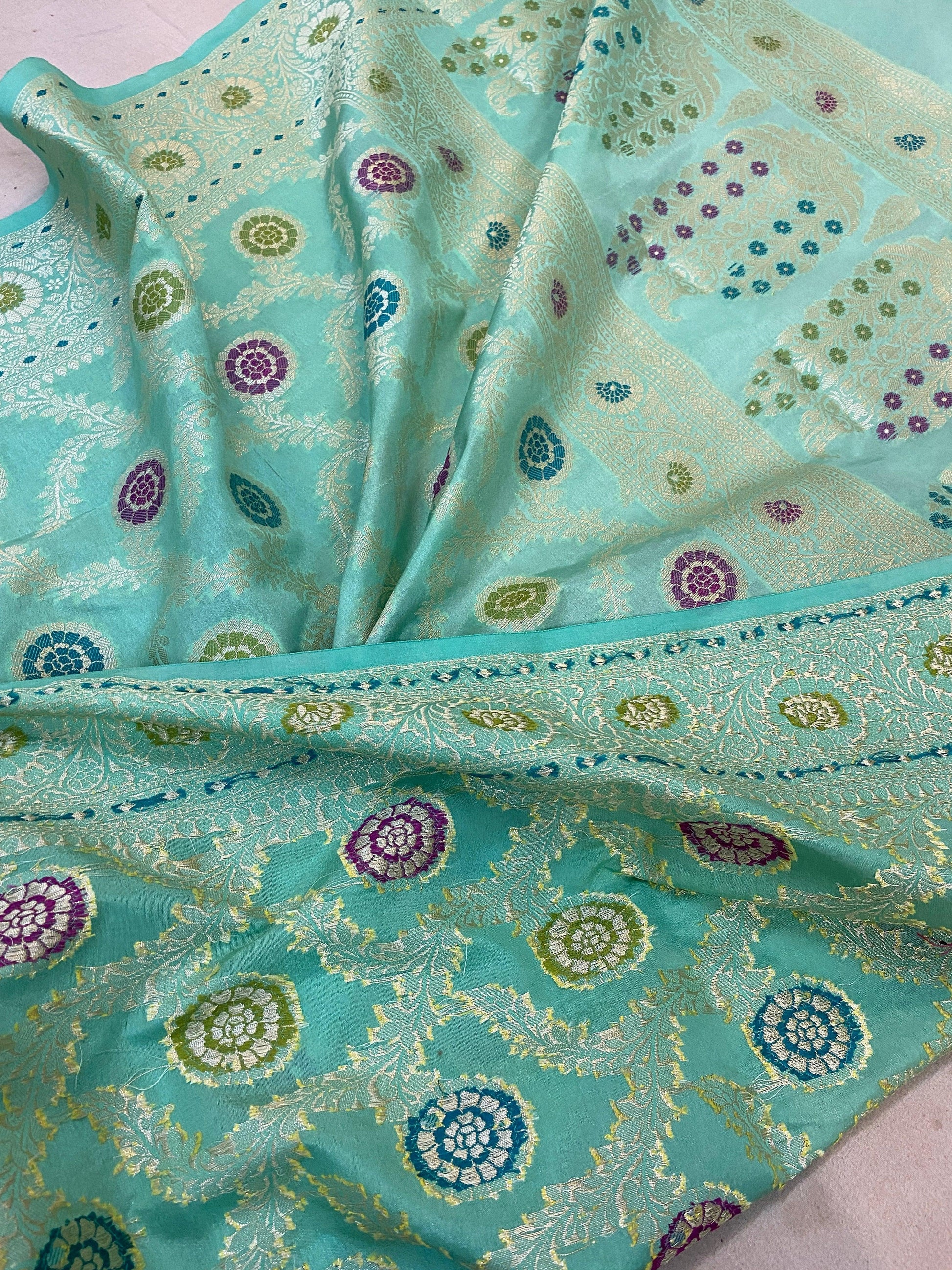 Sea Green Pure Banarasi Georgette Handloom SareeRK01K2 by Shades Of Benares - banarasi - banarasi saree shop