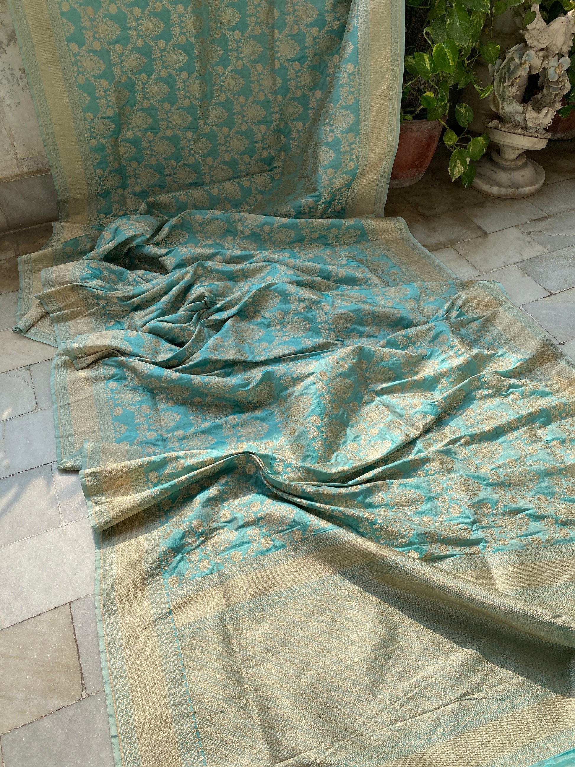 Sea Green Pure Katan Silk Handloom Banarasi Saree by Shades Of Benares - banarasi - banarasi saree shop